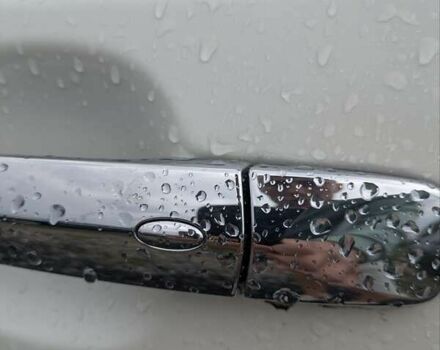 Білий Ніссан Ліф, об'ємом двигуна 0 л та пробігом 134 тис. км за 6500 $, фото 8 на Automoto.ua