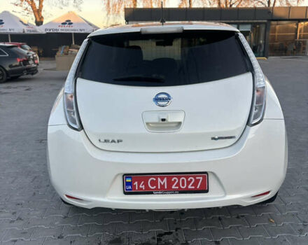 Білий Ніссан Ліф, об'ємом двигуна 0 л та пробігом 127 тис. км за 6450 $, фото 6 на Automoto.ua