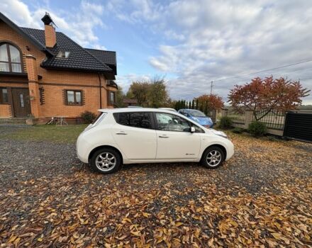 Білий Ніссан Ліф, об'ємом двигуна 0 л та пробігом 122 тис. км за 6200 $, фото 15 на Automoto.ua