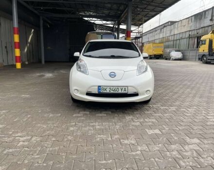 Білий Ніссан Ліф, об'ємом двигуна 0 л та пробігом 140 тис. км за 7200 $, фото 1 на Automoto.ua