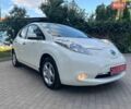 Білий Ніссан Ліф, об'ємом двигуна 0 л та пробігом 180 тис. км за 6499 $, фото 1 на Automoto.ua