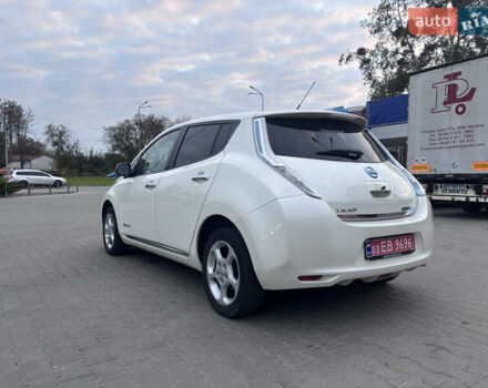 Белый Ниссан Лиф, объемом двигателя 0 л и пробегом 145 тыс. км за 6799 $, фото 10 на Automoto.ua