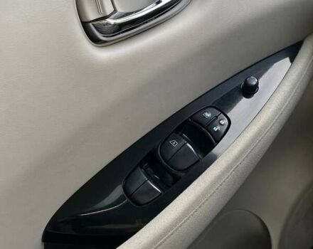 Білий Ніссан Ліф, об'ємом двигуна 0 л та пробігом 140 тис. км за 7000 $, фото 16 на Automoto.ua