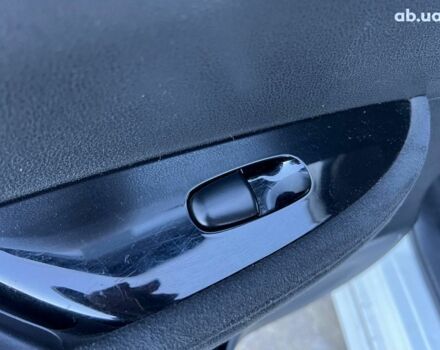 Белый Ниссан Лиф, объемом двигателя 0 л и пробегом 134 тыс. км за 6190 $, фото 33 на Automoto.ua