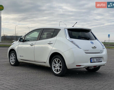 Белый Ниссан Лиф, объемом двигателя 0 л и пробегом 140 тыс. км за 5450 $, фото 29 на Automoto.ua