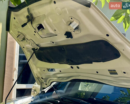 Белый Ниссан Лиф, объемом двигателя 0 л и пробегом 144 тыс. км за 6700 $, фото 32 на Automoto.ua