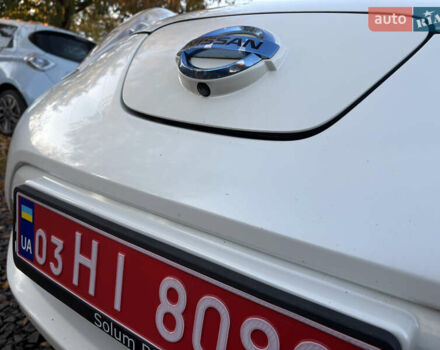 Ниссан Лиф 2014 в Луцке на Automoto.ua Белый Ниссан Лиф, объемом двигателя 0 л и пробегом 117 тыс. км за 6200 $, фото 9 на Automoto.ua