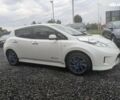 Білий Ніссан Ліф, об'ємом двигуна 0 л та пробігом 134 тис. км за 6500 $, фото 3 на Automoto.ua
