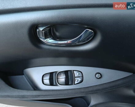 Белый Ниссан Лиф, объемом двигателя 0 л и пробегом 118 тыс. км за 7599 $, фото 43 на Automoto.ua