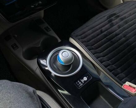 Білий Ніссан Ліф, об'ємом двигуна 0 л та пробігом 140 тис. км за 7000 $, фото 14 на Automoto.ua