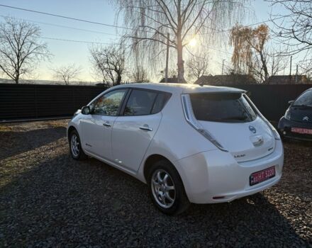 Білий Ніссан Ліф, об'ємом двигуна 0 л та пробігом 122 тис. км за 6100 $, фото 6 на Automoto.ua