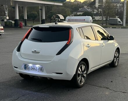 Белый Ниссан Лиф, объемом двигателя 0 л и пробегом 170 тыс. км за 4500 $, фото 4 на Automoto.ua