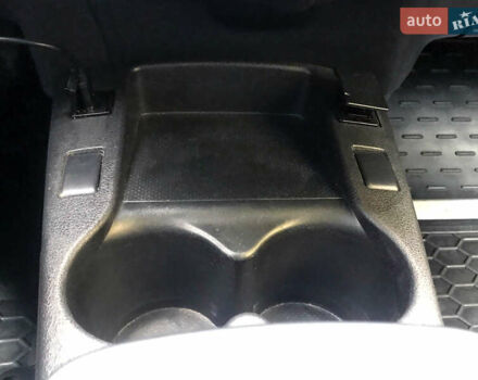 Білий Ніссан Ліф, об'ємом двигуна 0 л та пробігом 64 тис. км за 9900 $, фото 21 на Automoto.ua