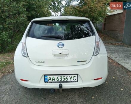 Белый Ниссан Лиф, объемом двигателя 0 л и пробегом 205 тыс. км за 5500 $, фото 7 на Automoto.ua