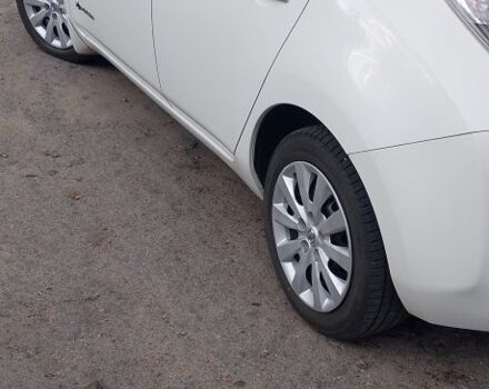 Білий Ніссан Ліф, об'ємом двигуна 0 л та пробігом 175 тис. км за 13300 $, фото 1 на Automoto.ua