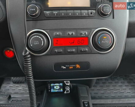 Белый Ниссан Лиф, объемом двигателя 0 л и пробегом 118 тыс. км за 7599 $, фото 38 на Automoto.ua