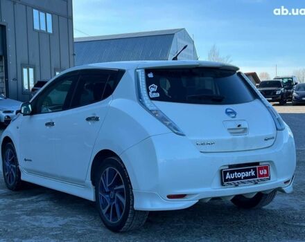 Белый Ниссан Лиф, объемом двигателя 0 л и пробегом 134 тыс. км за 6190 $, фото 4 на Automoto.ua