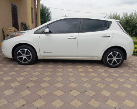 Белый Ниссан Лиф, объемом двигателя 0 л и пробегом 84 тыс. км за 7500 $, фото 7 на Automoto.ua