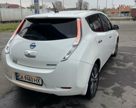 Белый Ниссан Лиф, объемом двигателя 0 л и пробегом 149 тыс. км за 9500 $, фото 2 на Automoto.ua