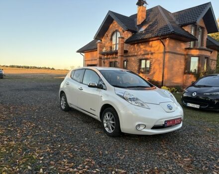 Белый Ниссан Лиф, объемом двигателя 0 л и пробегом 117 тыс. км за 6200 $, фото 1 на Automoto.ua