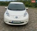 Білий Ніссан Ліф, об'ємом двигуна 0 л та пробігом 165 тис. км за 7350 $, фото 3 на Automoto.ua