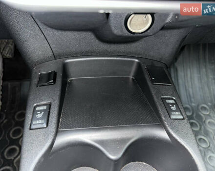 Белый Ниссан Лиф, объемом двигателя 0 л и пробегом 136 тыс. км за 5850 $, фото 10 на Automoto.ua