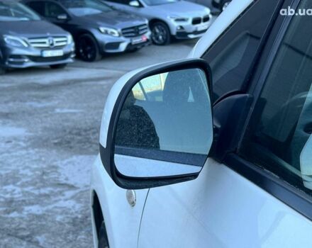 Белый Ниссан Лиф, объемом двигателя 0 л и пробегом 134 тыс. км за 6190 $, фото 13 на Automoto.ua