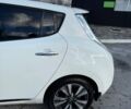 Белый Ниссан Лиф, объемом двигателя 0 л и пробегом 161 тыс. км за 8500 $, фото 30 на Automoto.ua