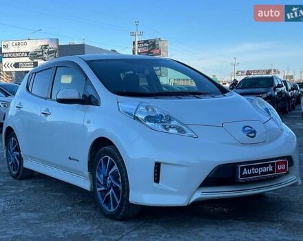 Белый Ниссан Лиф, объемом двигателя 0 л и пробегом 134 тыс. км за 6190 $, фото 10 на Automoto.ua