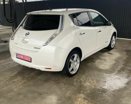 Белый Ниссан Лиф, объемом двигателя 0 л и пробегом 83 тыс. км за 7250 $, фото 2 на Automoto.ua