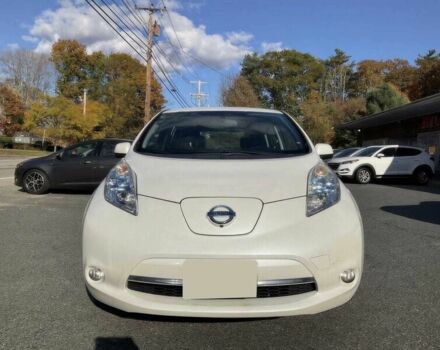 Белый Ниссан Лиф, объемом двигателя 0 л и пробегом 82 тыс. км за 4700 $, фото 1 на Automoto.ua