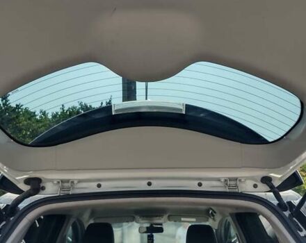 Белый Ниссан Лиф, объемом двигателя 0 л и пробегом 112 тыс. км за 8100 $, фото 17 на Automoto.ua