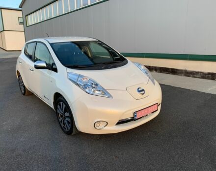 Білий Ніссан Ліф, об'ємом двигуна 0 л та пробігом 145 тис. км за 6950 $, фото 8 на Automoto.ua