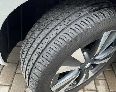 Белый Ниссан Лиф, объемом двигателя 0 л и пробегом 91 тыс. км за 8700 $, фото 10 на Automoto.ua