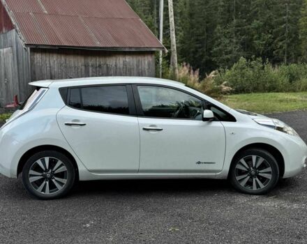 Білий Ніссан Ліф, об'ємом двигуна 0 л та пробігом 112 тис. км за 5100 $, фото 7 на Automoto.ua