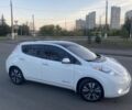 Белый Ниссан Лиф, объемом двигателя 0 л и пробегом 95 тыс. км за 8000 $, фото 2 на Automoto.ua
