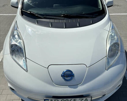 Білий Ніссан Ліф, об'ємом двигуна 0 л та пробігом 114 тис. км за 6999 $, фото 2 на Automoto.ua
