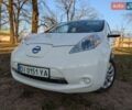 Білий Ніссан Ліф, об'ємом двигуна 0 л та пробігом 100 тис. км за 6999 $, фото 1 на Automoto.ua