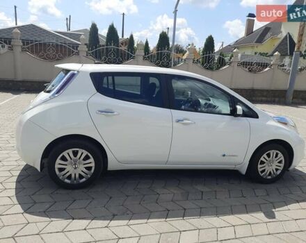 Білий Ніссан Ліф, об'ємом двигуна 0 л та пробігом 79 тис. км за 7150 $, фото 9 на Automoto.ua