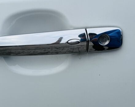 Білий Ніссан Ліф, об'ємом двигуна 0 л та пробігом 126 тис. км за 6500 $, фото 16 на Automoto.ua