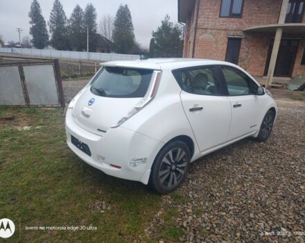 Білий Ніссан Ліф, об'ємом двигуна 0 л та пробігом 102 тис. км за 6200 $, фото 4 на Automoto.ua