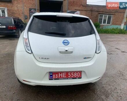 Білий Ніссан Ліф, об'ємом двигуна 0 л та пробігом 107 тис. км за 7100 $, фото 10 на Automoto.ua