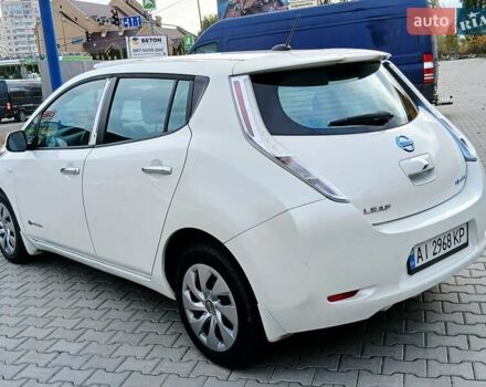 Белый Ниссан Лиф, объемом двигателя 0 л и пробегом 59 тыс. км за 5400 $, фото 1 на Automoto.ua