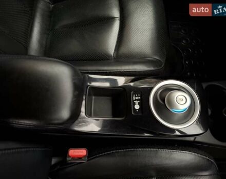 Белый Ниссан Лиф, объемом двигателя 0 л и пробегом 119 тыс. км за 6500 $, фото 48 на Automoto.ua