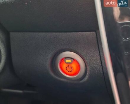 Белый Ниссан Лиф, объемом двигателя 0 л и пробегом 119 тыс. км за 6500 $, фото 56 на Automoto.ua