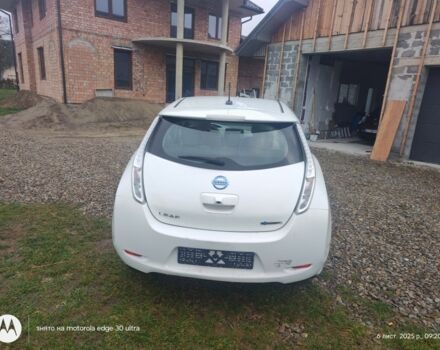 Білий Ніссан Ліф, об'ємом двигуна 0 л та пробігом 102 тис. км за 6200 $, фото 5 на Automoto.ua