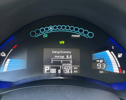 Білий Ніссан Ліф, об'ємом двигуна 0 л та пробігом 114 тис. км за 6999 $, фото 11 на Automoto.ua