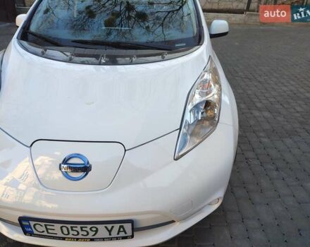 Белый Ниссан Лиф, объемом двигателя 0 л и пробегом 82 тыс. км за 13200 $, фото 19 на Automoto.ua