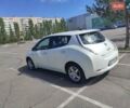Белый Ниссан Лиф, объемом двигателя 0 л и пробегом 95 тыс. км за 7999 $, фото 2 на Automoto.ua