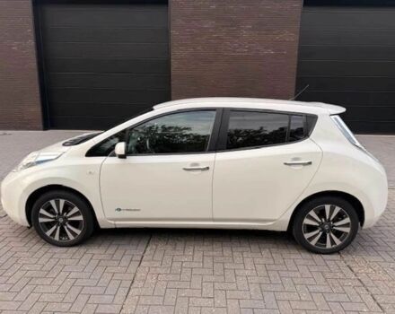 Белый Ниссан Лиф, объемом двигателя 0 л и пробегом 75 тыс. км за 1100 $, фото 2 на Automoto.ua